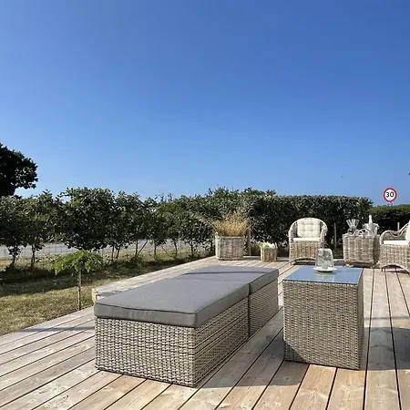 Eivi - 150m From The Sea By Interhome *