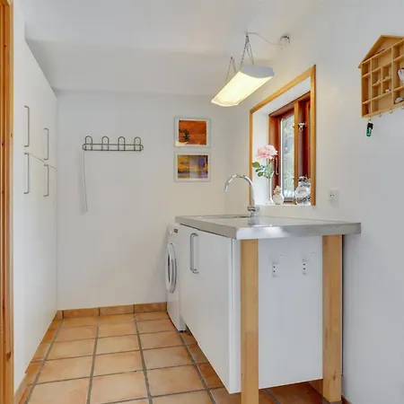 Feriehus Eivi - 150m From The Sea By Interhome *
