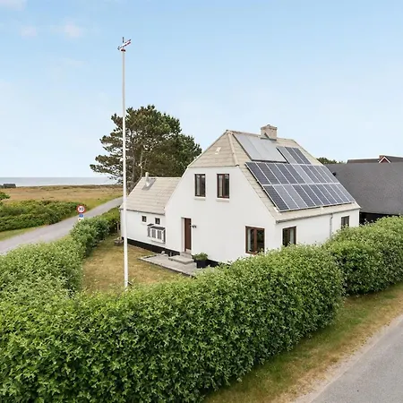 Eivi - 150m From The Sea By Interhome Feriehus